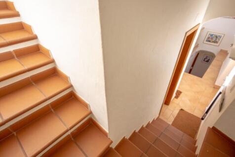 Villa with panoramic sea views and terraces
