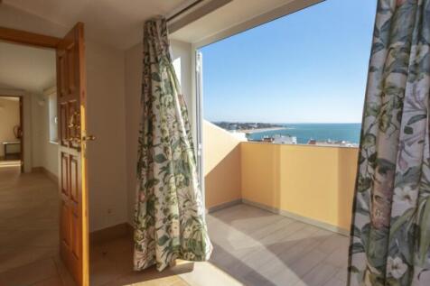 Villa with panoramic sea views and terraces