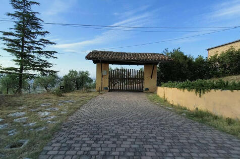 Property Image 37
