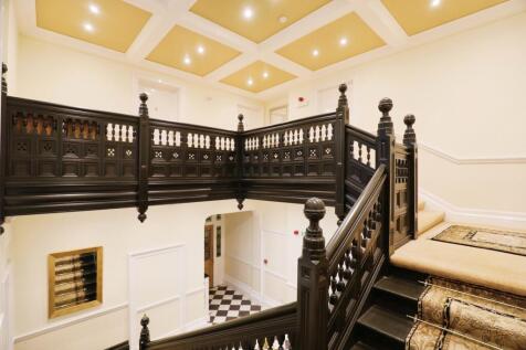 Communal Staircase 1