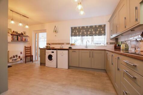 Kitchen (1)