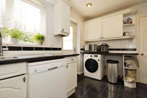 Kitchen (2)