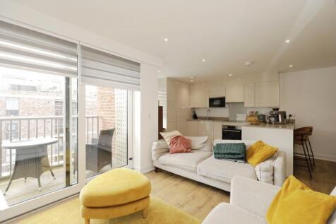 Living Room (1)