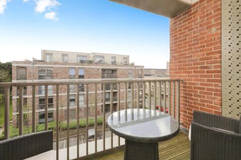 Balcony (2)