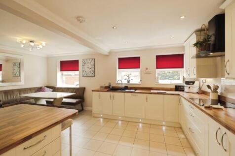 Kitchen (2)