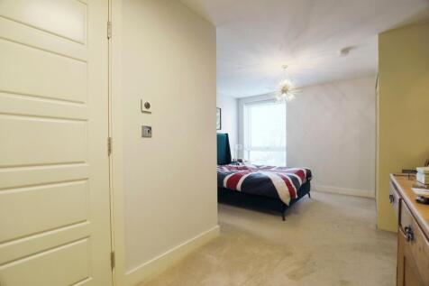 Bedroom One (2)