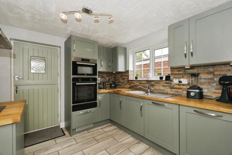 Kitchen (1)