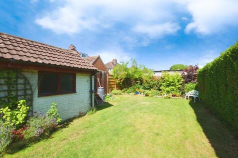 Rear Garden (2)