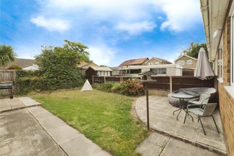 Rear Garden (2)