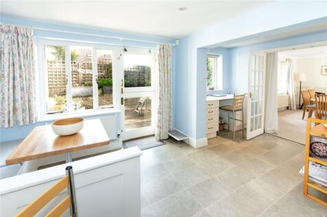 Breakfast Room