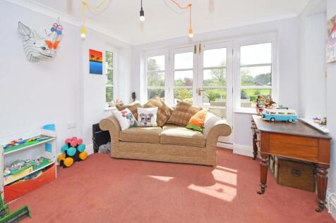 Family room/ snug
