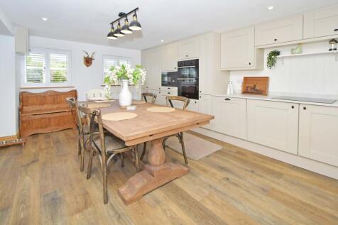 Splendid kitchen