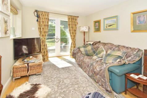 Dining room/ snug