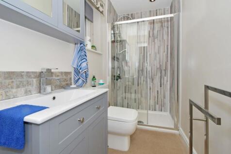 Annexe shower room