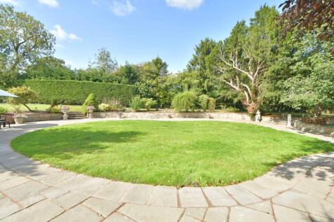 Entertaining area