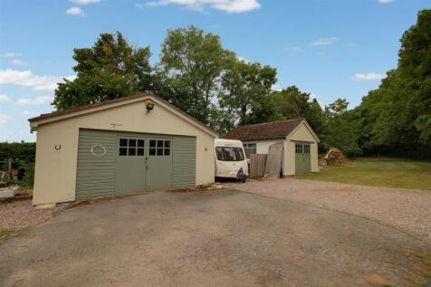 Rose cottage Garage.jpg