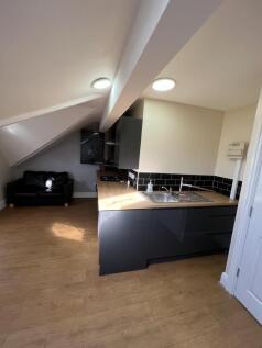 FLAT4-43 BRIGHTON GROVE MANCHESTER