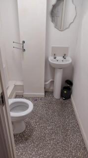 WC GROUND FLOOR