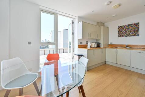 Property Image 12