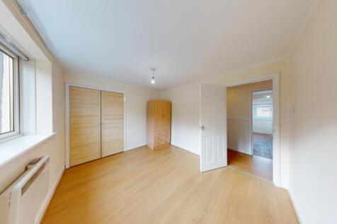 Flat-11-107-Denmilne-Street-02202025_092334.jpg