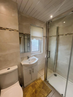 grange bath 2.png