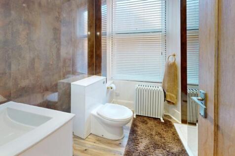 91-High-Street-Bathroom.jpg