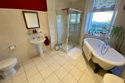 Downstairs Bathroom