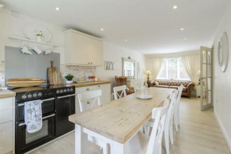 14 Blacksmiths Close, Netherseal