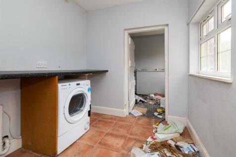 31a &amp; 32 Church Hill Street, Winshill