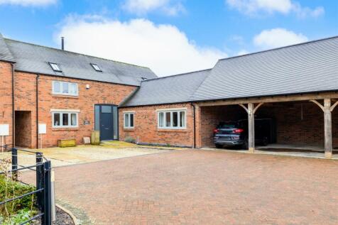 Hall Farm Close, Packington