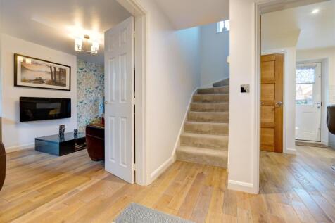 28 Staples Drive, Coalville