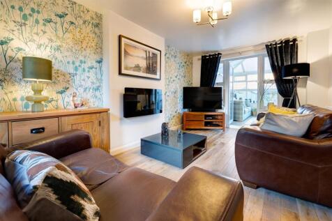 28 Staples Drive, Coalville