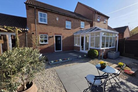 28 Staples Drive, Coalville