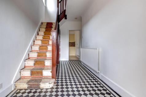 Merrylees Road, Thornton
