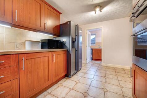 30 Bretby Hollow, Newhall