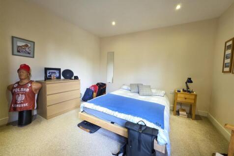 28 Royal Mews, Ashby
