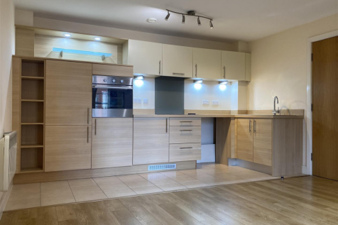 28 Royal Mews, Ashby