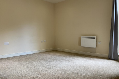 28 Royal Mews, Ashby