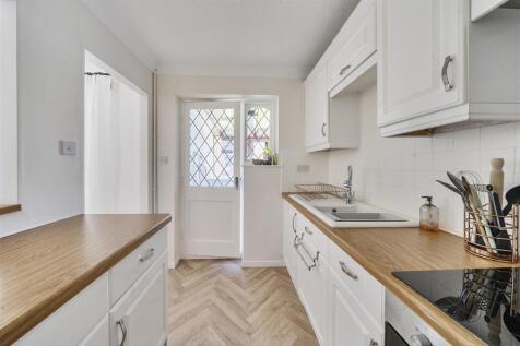 3 Elm Avenue, Ashby