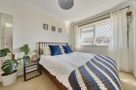 3 Elm Avenue, Ashby