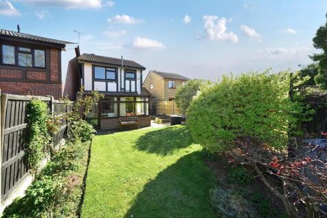 3 Elm Avenue, Ashby