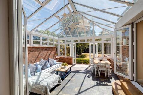 3 Creswell Drive, Ravenstone