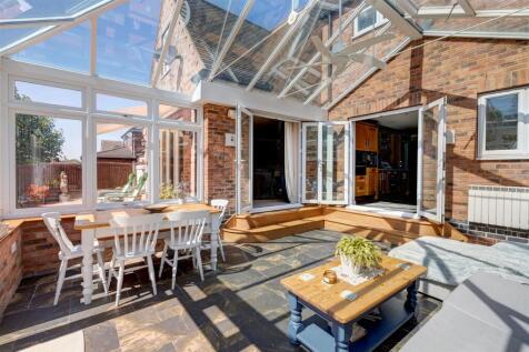 3 Creswell Drive, Ravenstone