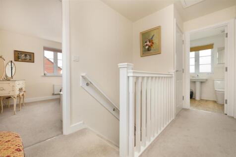 31 Hurley Place, Hugglescote