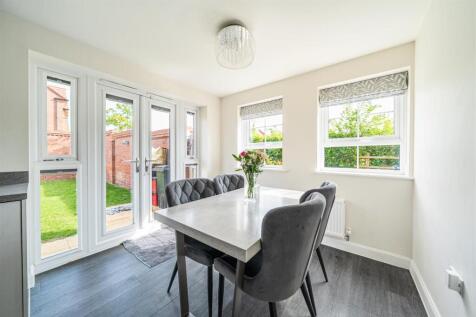 4 Davies Close, Hugglescote