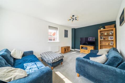 4 Davies Close, Hugglescote