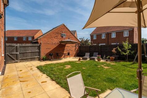 40 Woodcock Way, Ashby