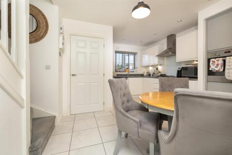 12 Rushey Close, Ashby