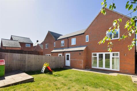 12 Rushey Close, Ashby