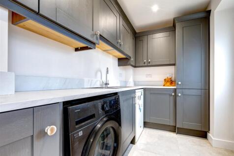 Hall Farm Close, Packington